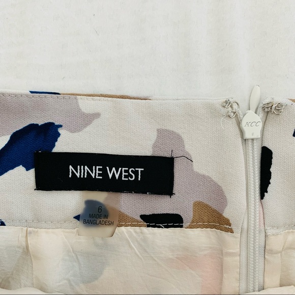 Skirt - Picture 2 of 2